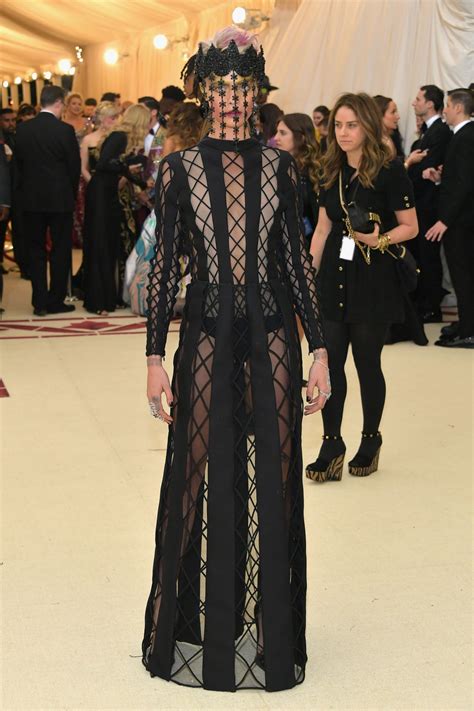 cara delevingne met gala 2018